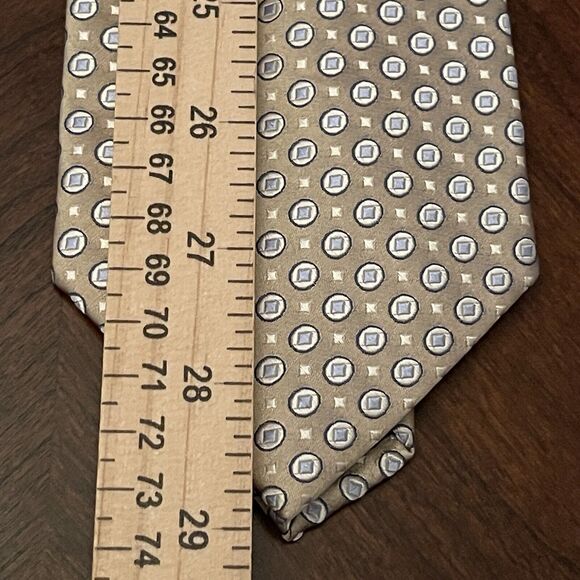 Club Room Tan Hand Made 100% Silk Men’s Neck Tie Made In China - Picture 5 of 9